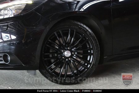 18x8.0 Lenso Como Black on FORD FOCUS