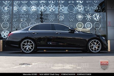 20x8.5 20x9.5 5626 MB507 Dark Grey on MERCEDES E-CLass