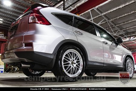 20x8.5 20x9.5 Simmons OM-1 Silver on HONDA CRV