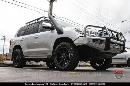 20x9.0 Ballistic Razorback on TOYOTA LANDCRUISER 200 SERIES