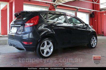 16x7.0 Akuza S004 on FORD FIESTA