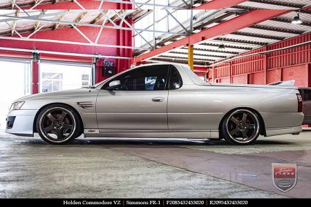 20x8.5 20x9.5 Simmons FR-1 Hyper Dark on HOLDEN COMMODORE VZ