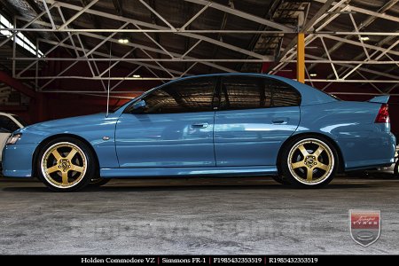 19x8.5 19x9.5 Simmons FR-1 Gold on HOLDEN COMMODORE VZ