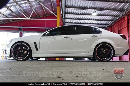 22x8.5 22x9.5 Simmons FR-1 Gloss Black Mirror Lip on HOLDEN COMMODORE VF