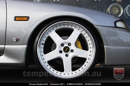 20x8.5 20x9.5 Simmons FR-1 White on NISSAN SKYLINE