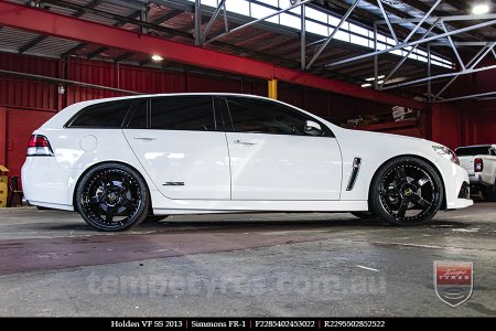 22x8.5 22x9.5 Simmons FR-1 Full Gloss Black on HOLDEN COMMODORE VF