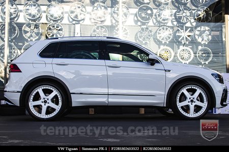 22x8.5 22x9.5 Simmons FR-1 White on VW TIGUAN