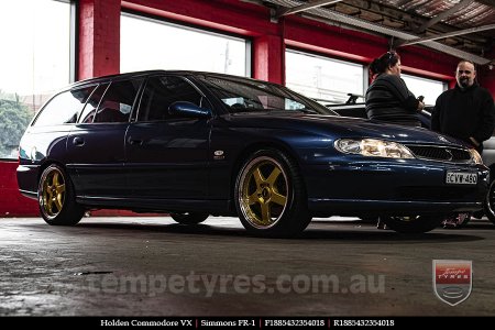 18x8.5 18x9.5 Simmons FR-1 Gold on HOLDEN COMMODORE VX