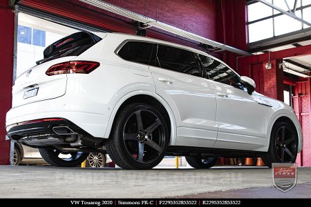 22x9.5 Simmons FR-C Black Tint NCT on VW TOUAREG