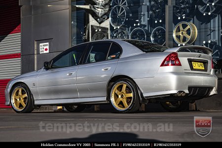 19x8.5 19x9.5 Simmons FR-1 Gold on HOLDEN COMMODORE VY