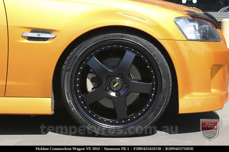 20x8.5 20x9.5 Simmons FR-1 Satin Black on HOLDEN COMMODORE VE