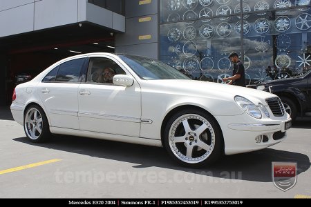 19x8.5 19x9.5 Simmons FR-1 Silver on MERCEDES E-Class