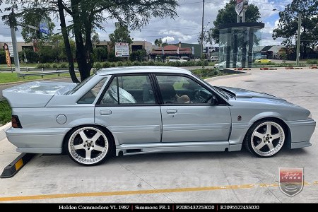 20x8.5 20x9.5 Simmons FR-1 Silver on HOLDEN COMMODORE VL