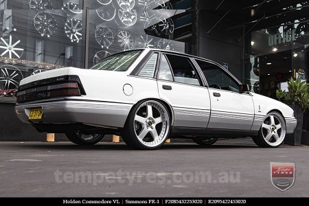 20x8.5 20x9.5 Simmons FR-1 Silver on HOLDEN COMMODORE VL