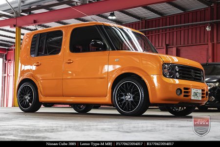 17x7.0 Lenso Type-M - MBJ on NISSAN CUBE