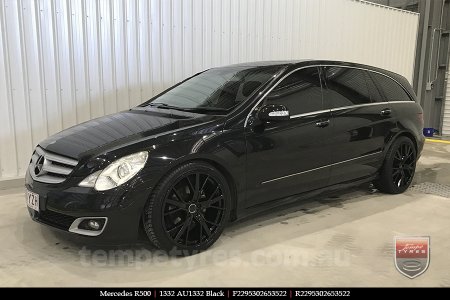 22x9.5 1332 AU1332 Black on MERCEDES R-Class