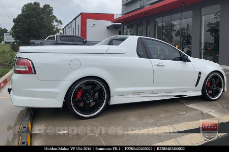 22x8.5 22x9.5 Simmons FR-1 Gloss Black Mirror Lip on HOLDEN Commodore Maloo