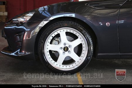 18x8.5 Simmons FR-1 White on TOYOTA 86