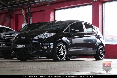 16x7.0 Starcorp Racing LUNAR on FORD FIESTA