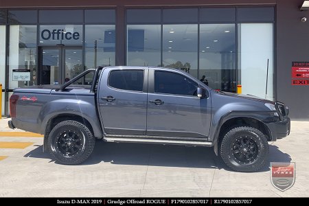 17x9.0 Grudge Offroad ROGUE on ISUZU D-MAX 