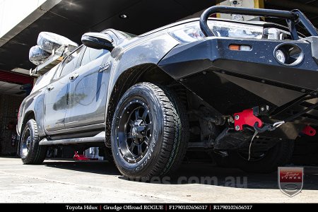 17x9.0 Grudge Offroad ROGUE on TOYOTA HILUX