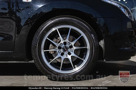 16x7.0 Starcorp Racing LUNAR on HYUNDAI i30