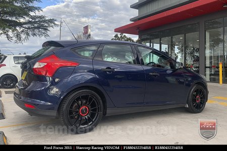 18x8.0 Starcorp Racing VENOM on FORD FOCUS