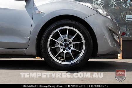 16x7.0 Starcorp Racing LUNAR on HYUNDAI i30