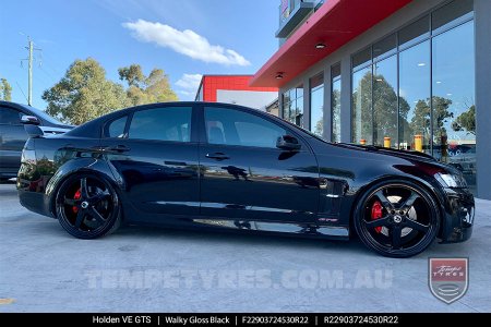 22x9.0 Walky Gloss Black on Holden Commodore VE