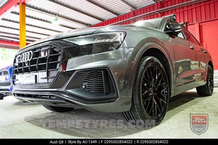 22x9.5 1349 AU1349 Black on Audi Q8