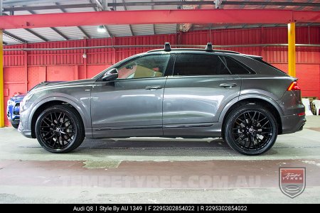 22x9.5 1349 AU1349 Black on Audi Q8