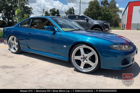 20x8.5 20x9.5 Simmons FR-1 Silver on Nissan Silvia