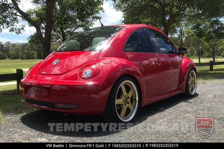 19x8.5 19x9.5 Simmons FR-1 Gold on VW Beetle