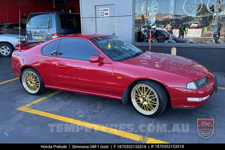 18x7.0 18x8.5 Simmons OM-1 Gold on Honda Prelude