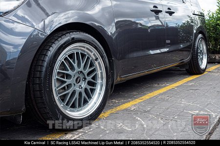 20x8.5 20x9.5 SC Racing LS542 Machined Lip Gun Metal on Kia Carnival