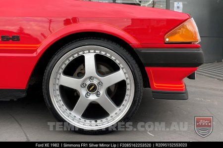 20x8.5 20x9.5 Simmons FR-1 Silver on Ford XE 1982