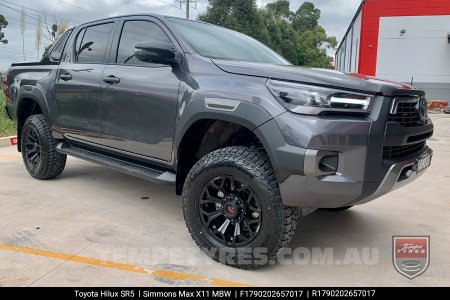 17x9.0 Simmons MAX X11 MBW on Toyota Hilux SR5