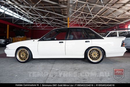 18x8.5 18x9.5 Simmons OM-1 Gold on Holden Commodore VL 1986