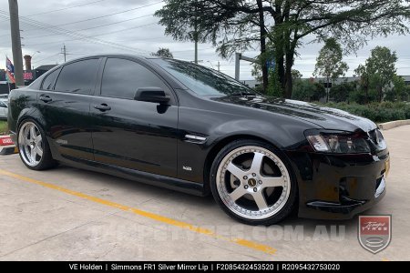 20x8.5 20x9.5 Simmons FR-1 Silver on Holden Commodore VE