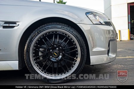 20x8.5 20x9.5 Simmons OM-1 Gloss Black on Holden Commodore VE