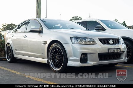 20x8.5 20x9.5 Simmons OM-1 Gloss Black on Holden Commodore VE