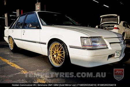 18x8.5 18x9.5 Simmons OM-1 Gold on Holden Commodore VK