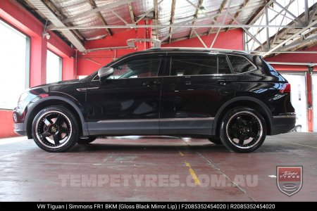 20x8.5 20x9.5 Simmons FR-1 Gloss Black on VW Tiguan