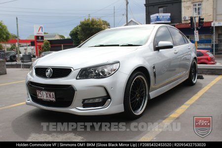 20x8.5 20x9.5 Simmons OM-1 Gloss Black on Holden Commodore VF