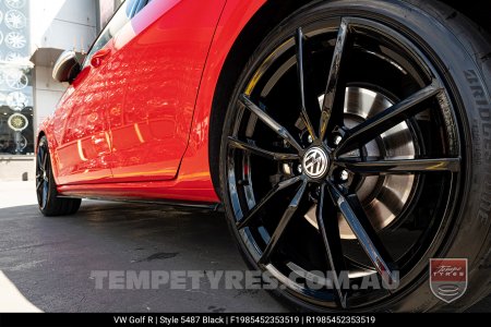 19x8.5 5487 Black on VW Golf R