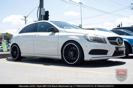 19x8.5 19x9.5 1224 MB1224 Black on Mercedes A-Class