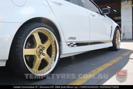 20x8.5 20x9.5 Simmons FR-1 Gold on Holden Commodore VF