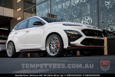 20x8.5 20x9.5 Simmons OM-1 Silver on Hyundai Kona