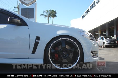 22x8.5 22x9.5 Simmons FR-1 Gloss Black Mirror Lip on Holden Commodore VF