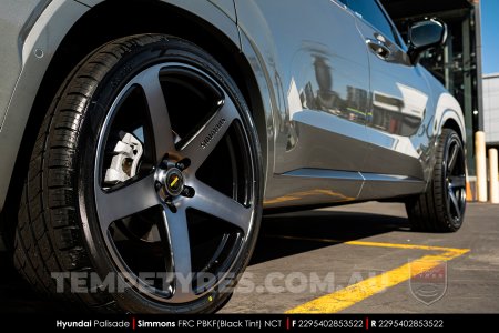 22x9.5 Simmons FR-C Black Tint NCT on Hyundai Palisade
